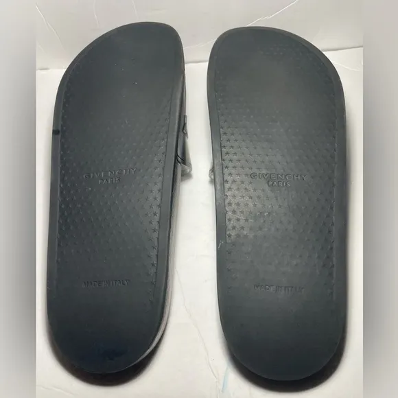 Givenchy Paris logo Pool slides Flat sandals slippers trasparent good condition