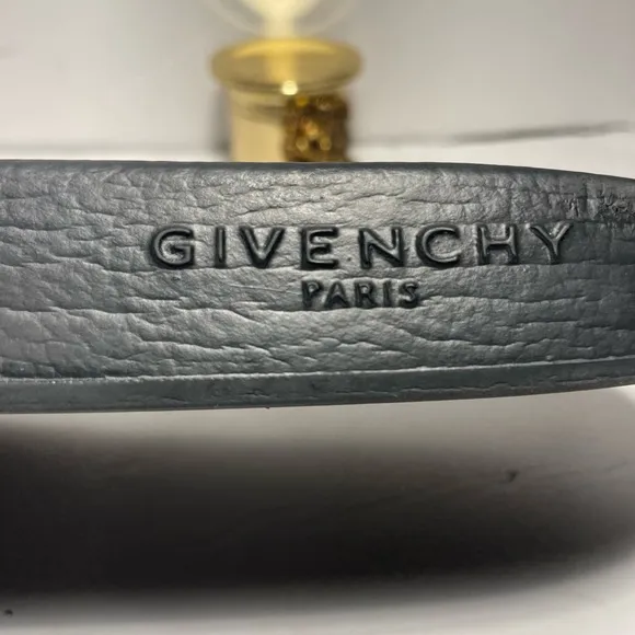 Givenchy Paris logo Pool slides Flat sandals slippers trasparent good condition