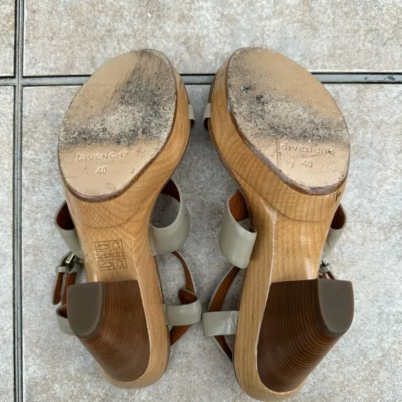 Givenchy  Platform Leather Sandals