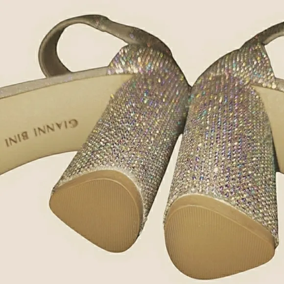 Gold Sparkling 9.5 Crystal Rhinestones Iridescent Bling Formal Dress Sandals