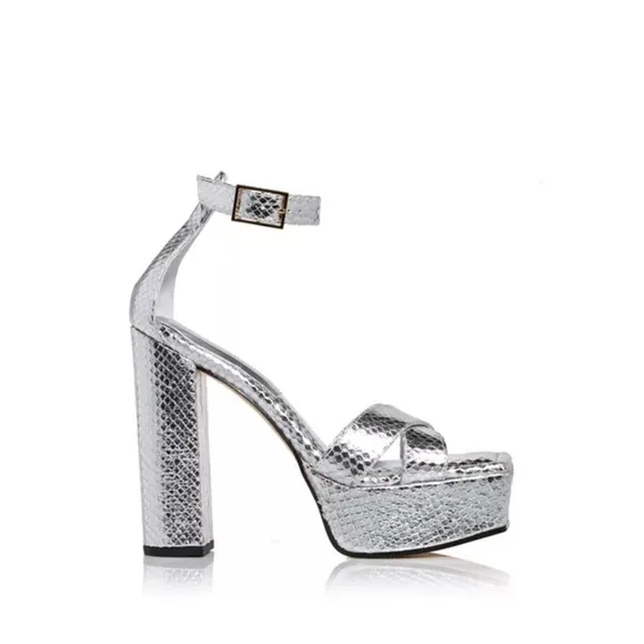 Good American Snake Embossed Platform High-Heel Sandals in Silver, 5.5 NWT $185