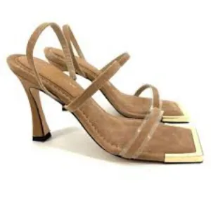Good American | The Standout Square Toe Sandal