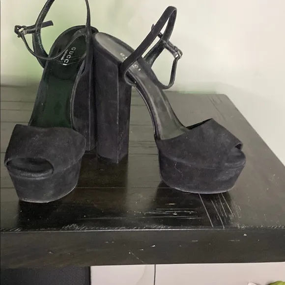 Gucci Black Platform Sandals with Velvet Finish