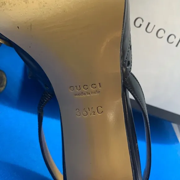 Gucci gorgeous black leather open toe mules/ sandals heels size 36.5 C