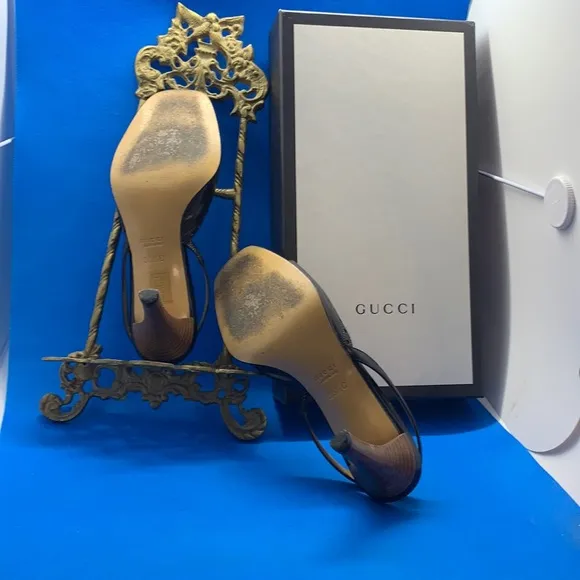 Gucci gorgeous black leather open toe mules/ sandals heels size 36.5 C