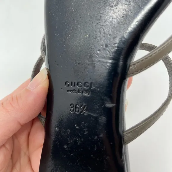 Gucci Interlocking GG Logo Thong Sandals Flip Flops Gray Leather Gold 36.5 6.5