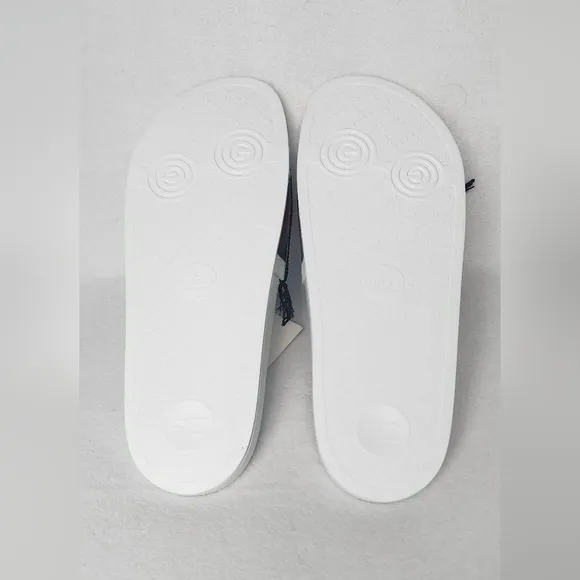 Gucci Men's White Slide Sandals with Green and Red Stripes