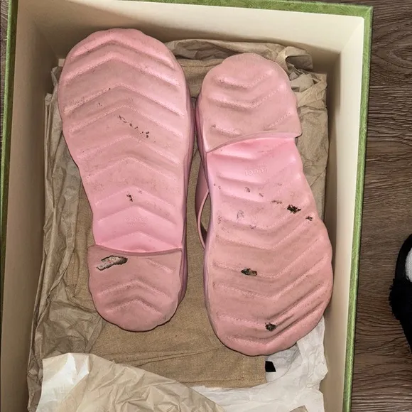Gucci Pink Platform Sandals with Y-Strap Design