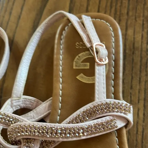 Guess pale pink beaded sandals with adjustable strap. Size 6