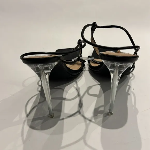 Halston NWT Wizard Multi Straps Party Heels Sandals. No box