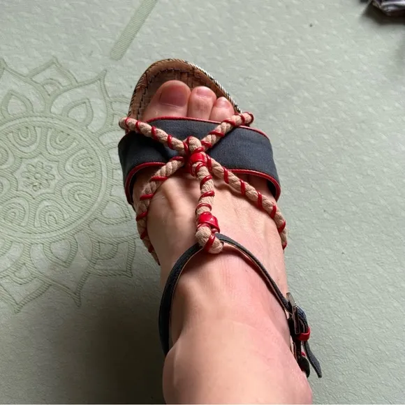 Harajuku Lovers Nautical Rope Wedge Sandals