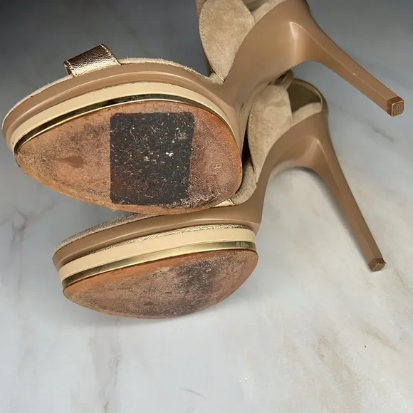 Herve Leger Platform Heels! 🔥