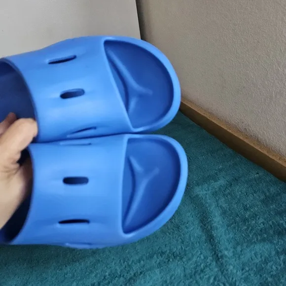Hoka Blue Slide Recovery Sandal Unisex M10/W12