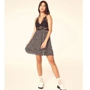 *HOST PICK* NWT Trixxi Black Floral Lace Dress