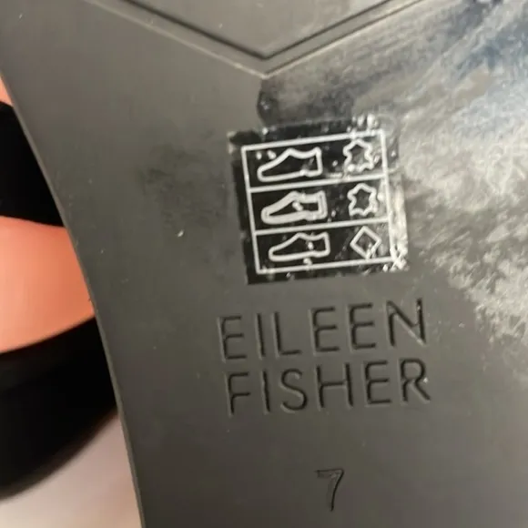 ❤️HP❤️NEW Eileen Fisher Clay Suede Slingback Wedge Sandals 7 Black