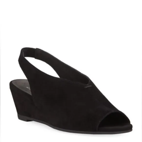 ❤️HP❤️NEW Eileen Fisher Clay Suede Slingback Wedge Sandals 7 Black