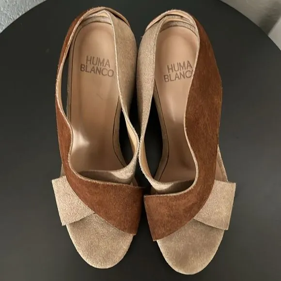 HUMA BLANCO TwoTone Beige/Brown Suede Cross Band Wood Block Heel Sandal, Size 36