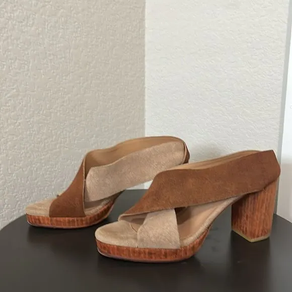 HUMA BLANCO TwoTone Beige/Brown Suede Cross Band Wood Block Heel Sandal, Size 36
