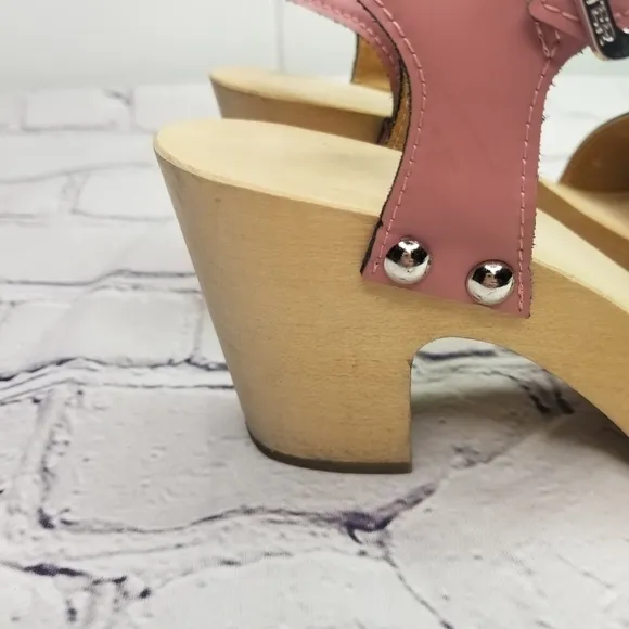 Hunter Refined Penny pink patent leather wood heels sandals