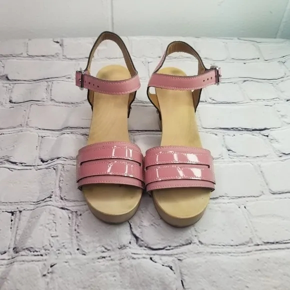 Hunter Refined Penny pink patent leather wood heels sandals