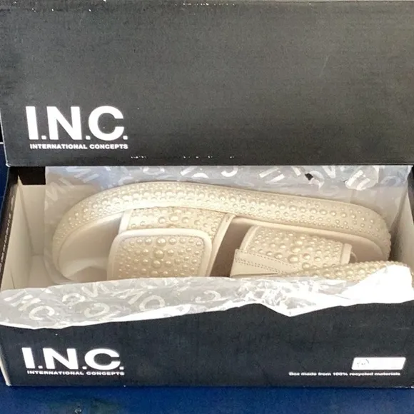 I.N.C. Women’s Rayley Platform Slip On Pool Slides Pearl Embellished 8 New W Box