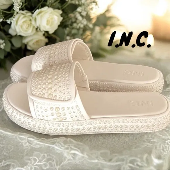I.N.C. Women’s Rayley Platform Slip On Pool Slides Pearl Embellished 8 New W Box