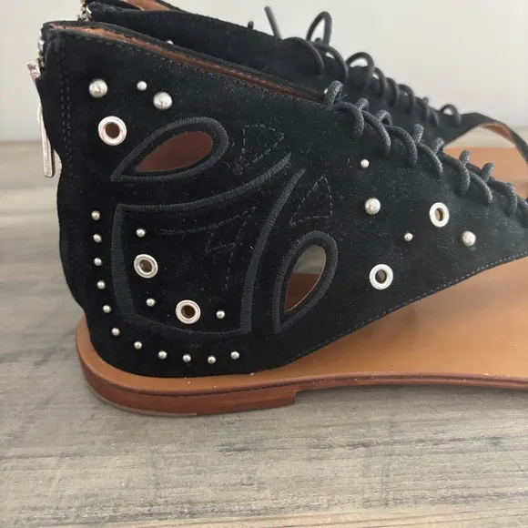 IRO Womens Shoe Black Leather Lace Up Studded Gladiator Sandals size 40 US 9 New