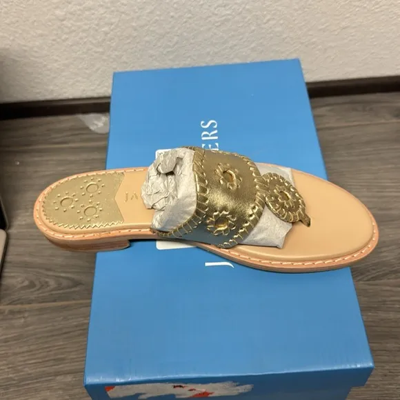 Jack Rogers Jackie Kennedy’s Flat Sandals Platinum