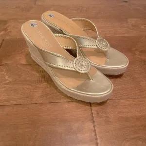 Jack Rogers Rowan Gold Metallic Wedge Platform Sandals 9.5