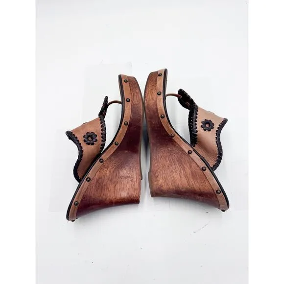 Jack Rogers Wedge Heels Size 8