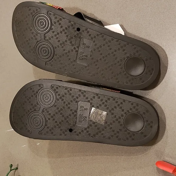 Jamaican Bling Sandals/Pool Shoes - GORGEOUS!