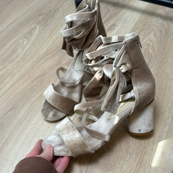 Jeffery Campbell Champagne Faustino Velvet Strappy heels Size 8.5