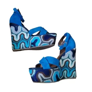 JEFFREY CAMPBELL BLUE CROCHET WEDGE PLATFORM SANDALS, SIZE 7.5