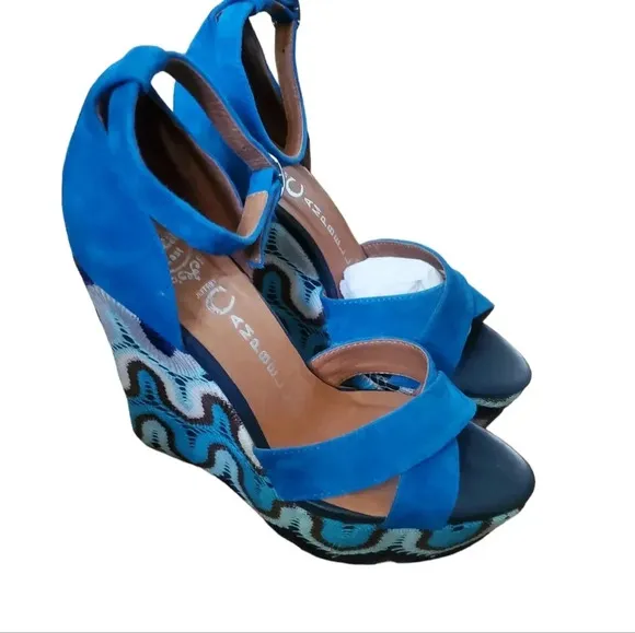 JEFFREY CAMPBELL BLUE CROCHET WEDGE PLATFORM SANDALS, SIZE 7.5