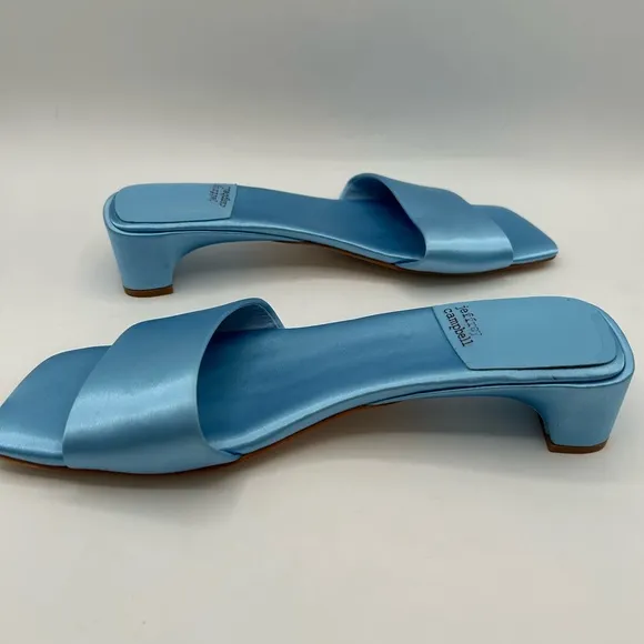 Jeffrey Campbell Women's Low Key Slip On Kitten Heels Sandals Blue Satin 8.5