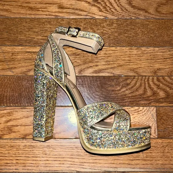Jessica Simpson Gavynne Sequins Platform Sandals Party Gold Women’s Size 5