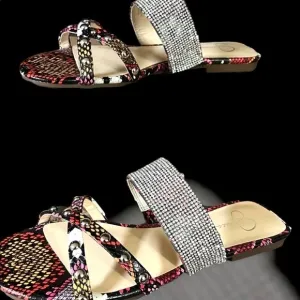 Jessica Simpson sandals snake so pretty and trendy