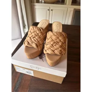 Jessica Simpson Supira Platform Mule