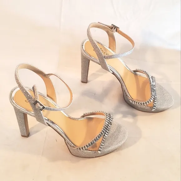 Jewel Badgley Mischka Women's Size 8 Silver Gallant Platform Sandals Heels New.