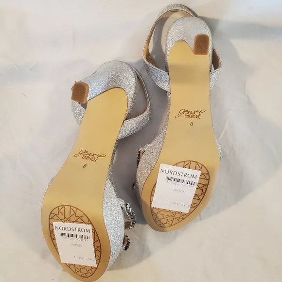 Jewel Badgley Mischka Women's Size 8 Silver Gallant Platform Sandals Heels New.