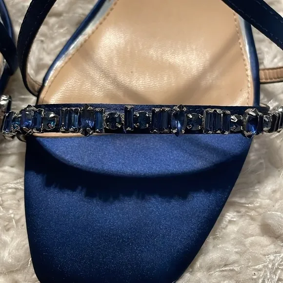 Jewel Badgley Women’s Alexis Heels Size 10 Mischka Blue Sequin Formal Party