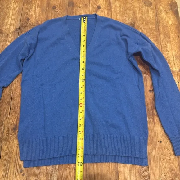 J.McLaughlin Women’s 100% Cashmere Luxe Cardigan Sweater Royal Blue NWOT Fit S/M