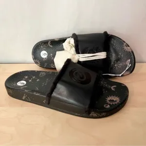 Johnny Was Calme black leather astrology fur lined slip on slide sandals size 9