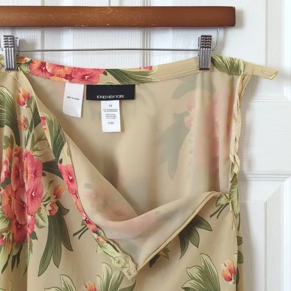 Jones New York Y2K Vintage Floral Silk High Waisted A-Line Maxi Skirt Tan 12
