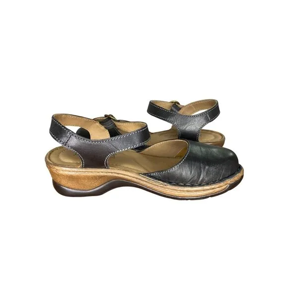 Josef Seibel Catalonia 61 Black Leather Mary Jane Sandals Adjustable Strap comfy