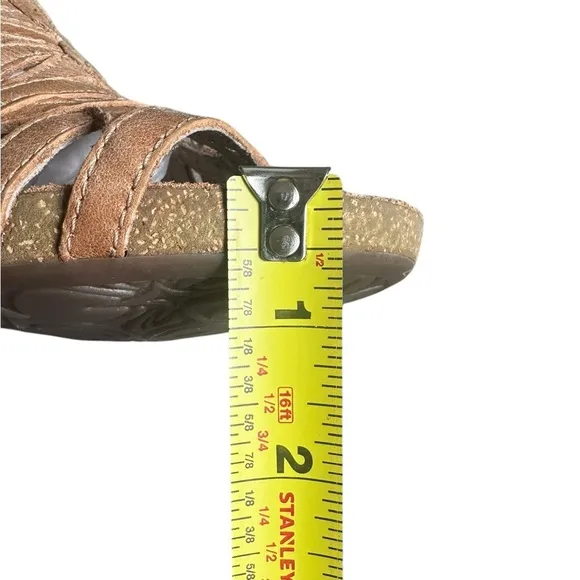 Josef Seibel RUTH Sandals Sz 37 (6.5) camel color