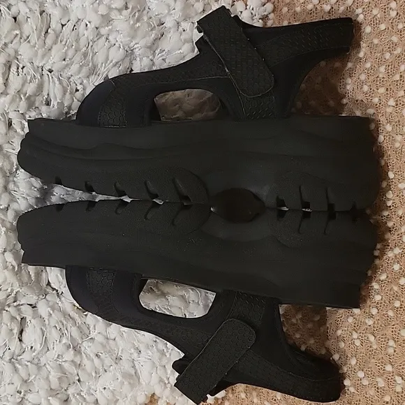 Joshua Sanders Sandals
