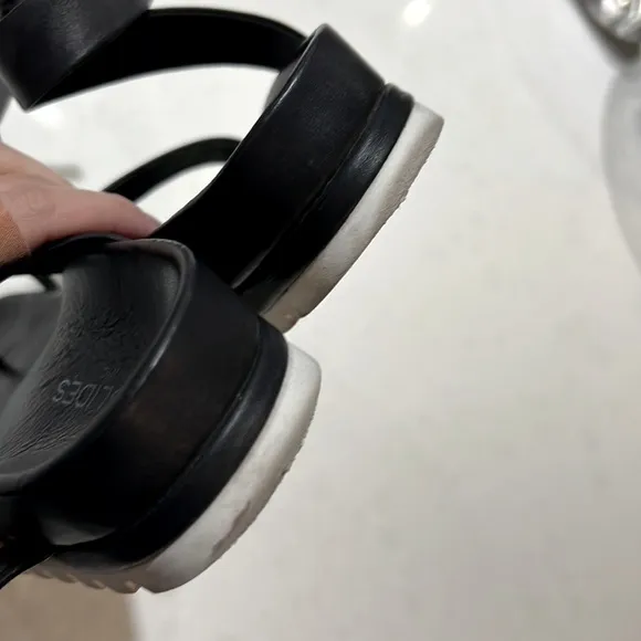 J/SLIDES NYC Platform Sandals
