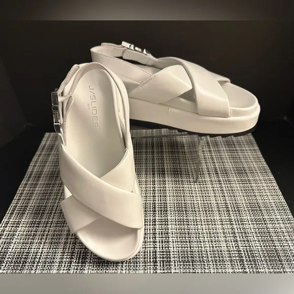 J/SLIDES Sevy Platform Sandals NWOT