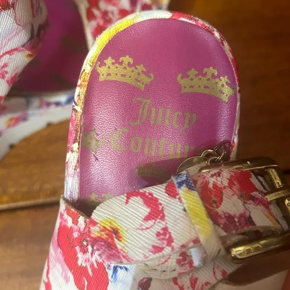 Juicy Couture Trish Floral Multicolor Wedge Sandals Size 8.5